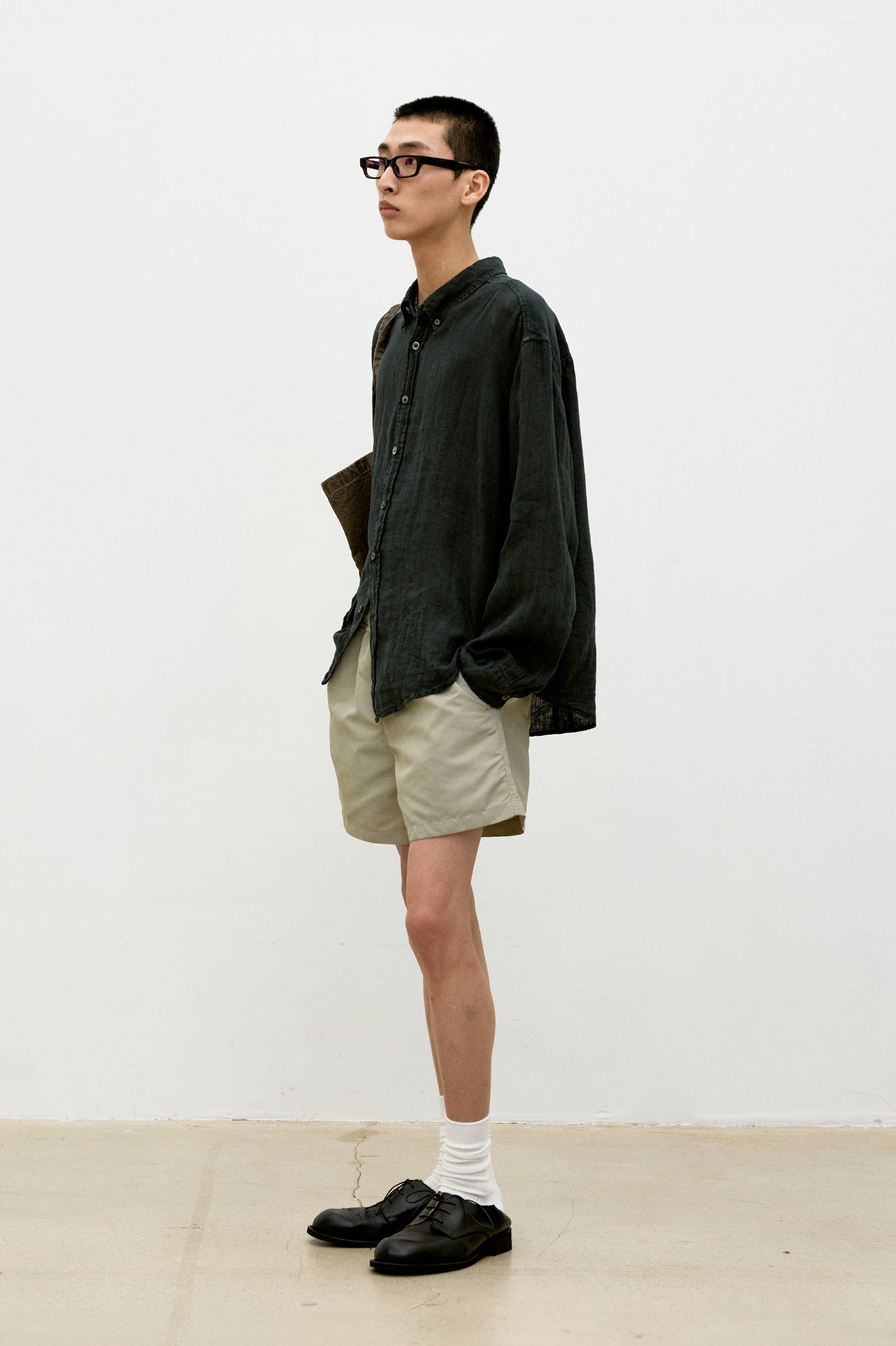 Linen dyed oversized shirt (Washed charcoal)
