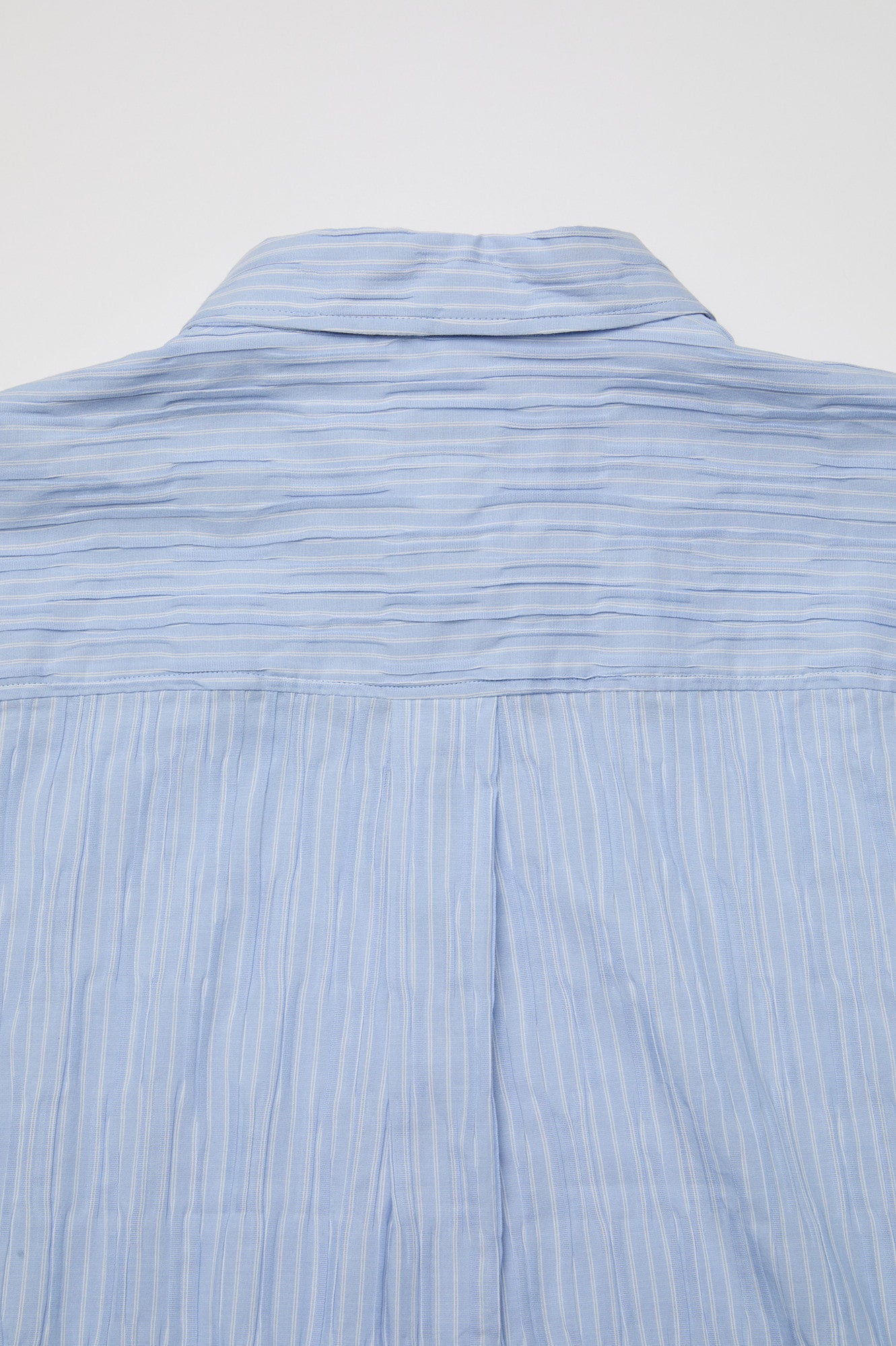 Semi-overfit wrinkle stripe shirt (Sky blue)