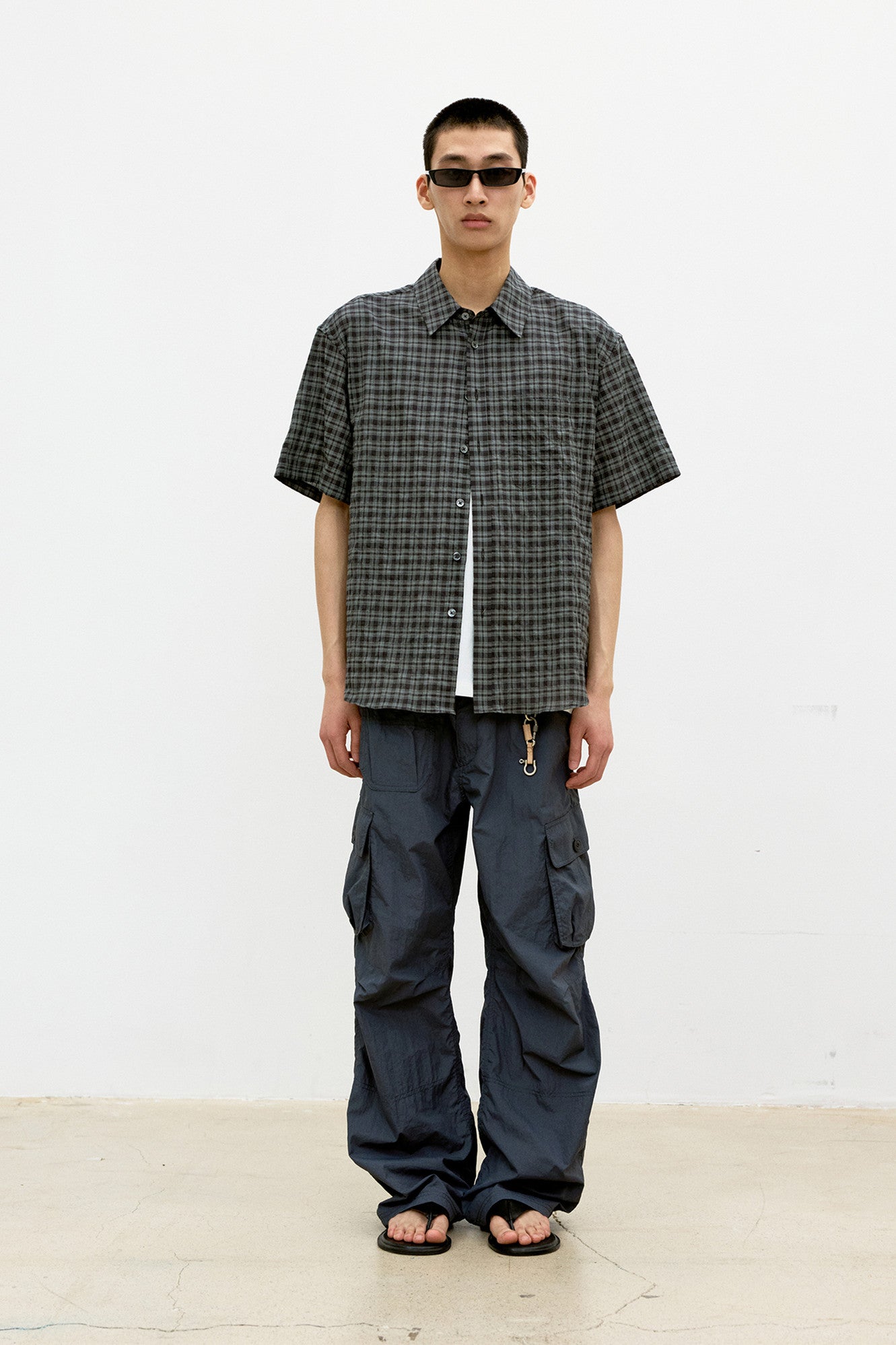 Alternative wrinkle check half shirt (Washed black)