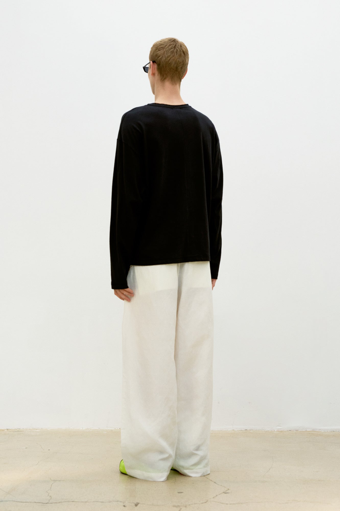 Linen blend long sleeve t-shirt (Black)