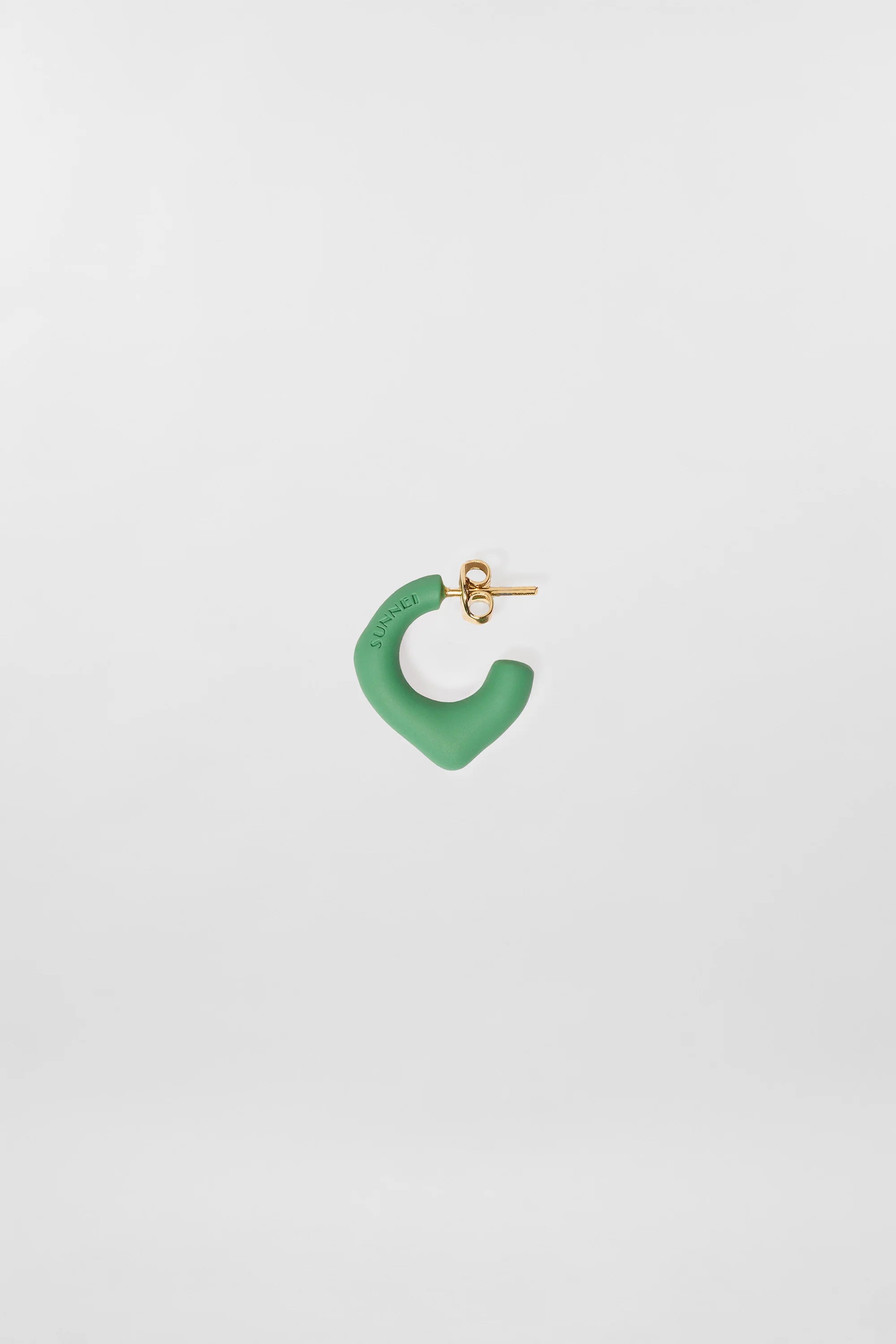 SINGLE METALLIZED EARRING / green matte