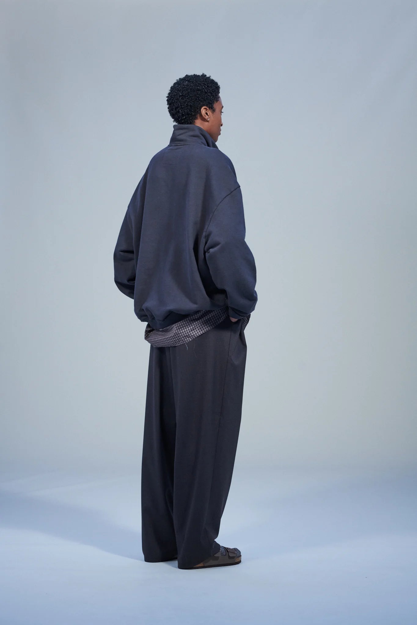 CF.22.02.02.02 HALF-ZIP SWEAT heavy loop-back dark grey