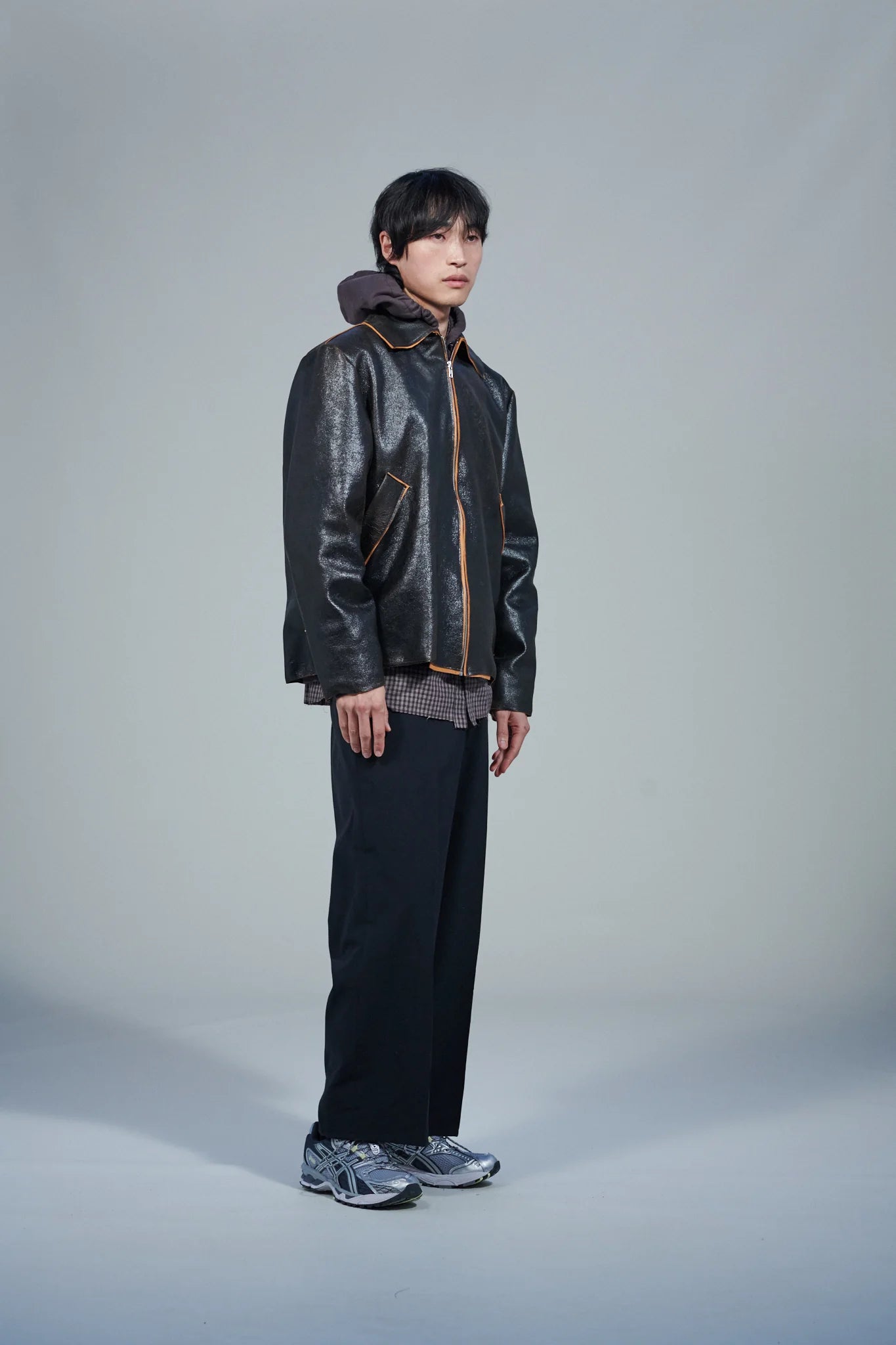 CF.22.16.01.01 SIMPLE JACKET crack leather black