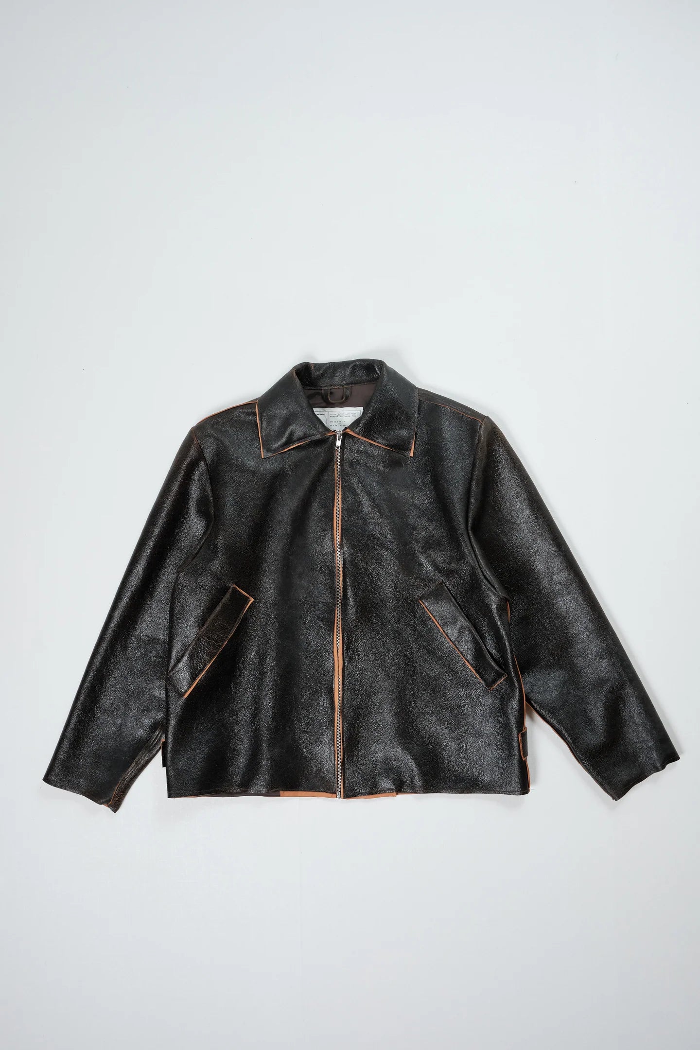 CF.22.16.01.01 SIMPLE JACKET crack leather black