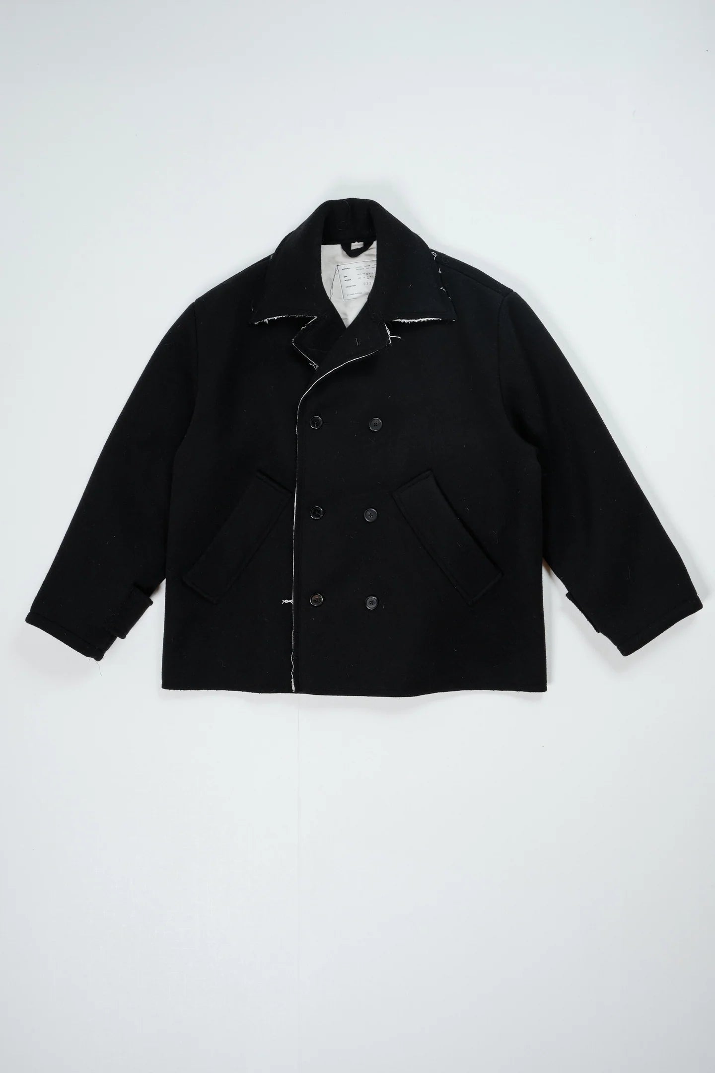 CF.22.10.06.01 PEACOAT SHORT wool felt black