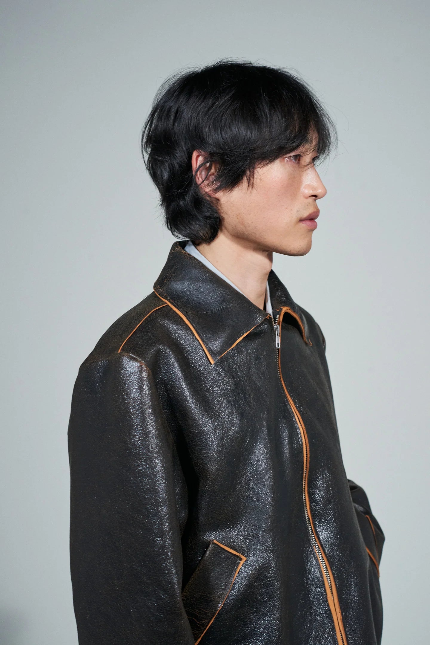 CF.22.16.01.01 SIMPLE JACKET crack leather black