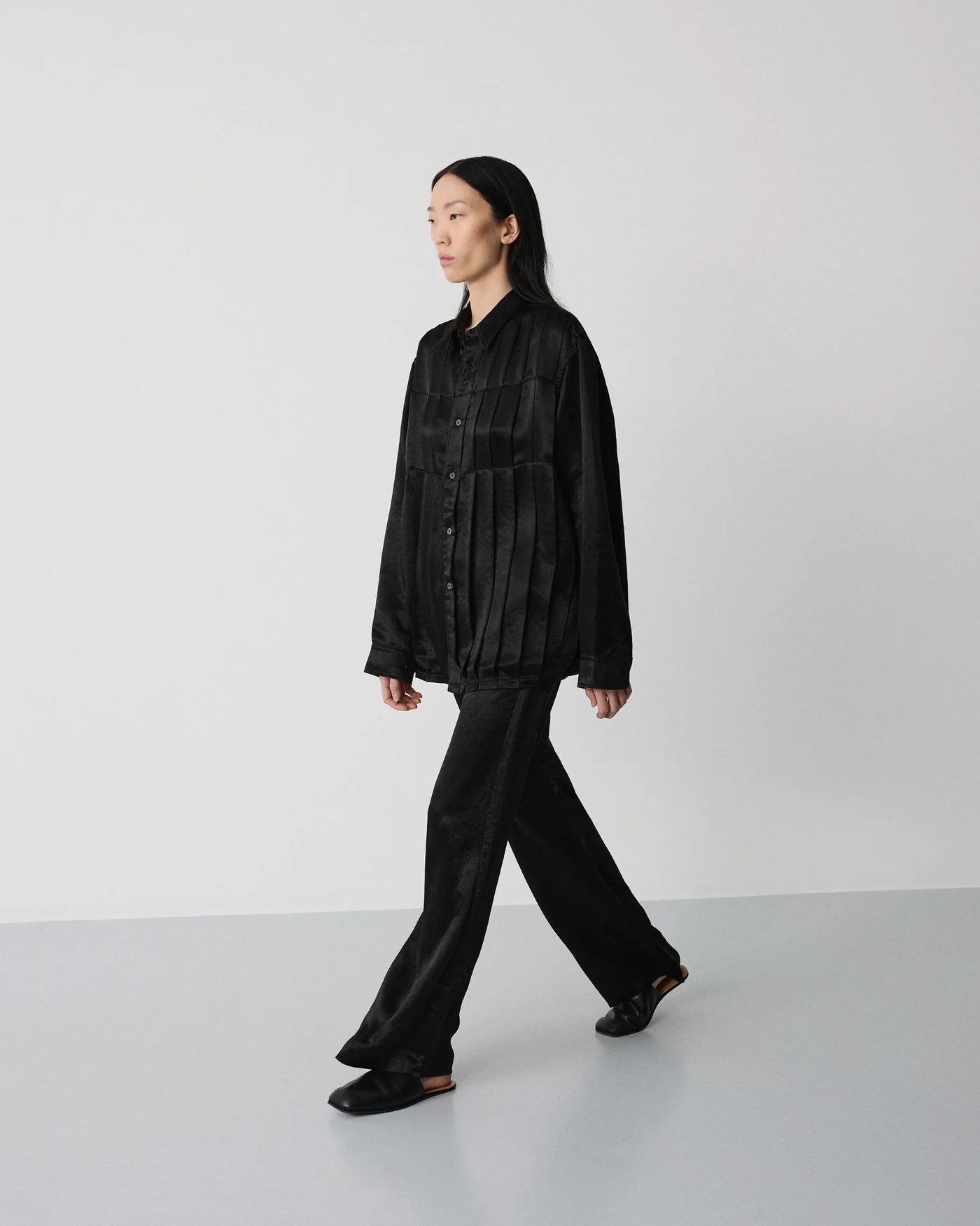 High shirt - Shiny black