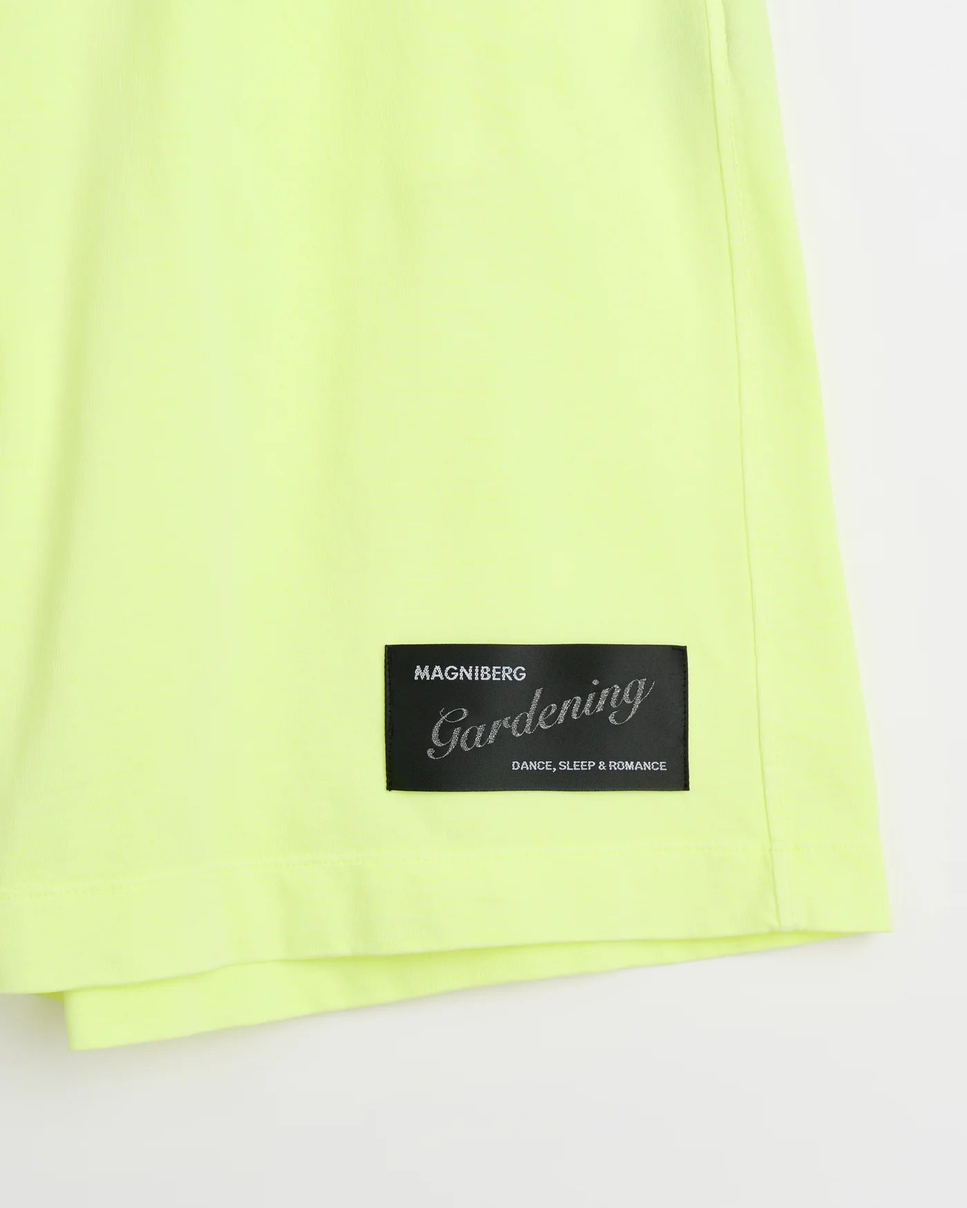 Glow shorts - Washed neon yellow