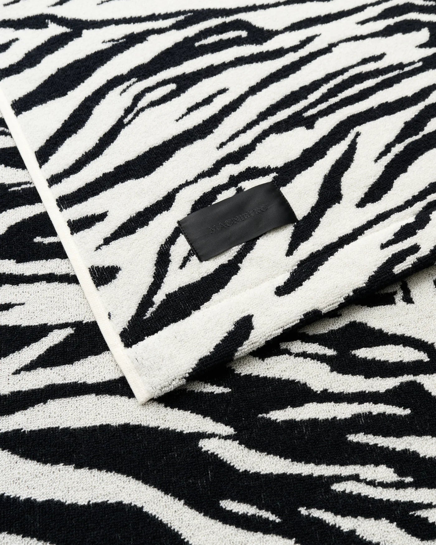 Wild bath towel - Coconut white tiger