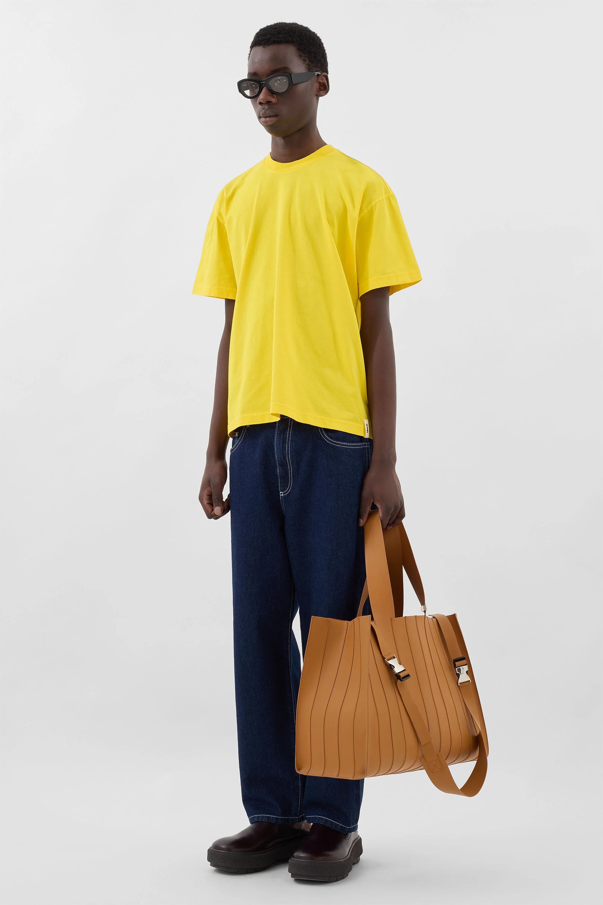 EVERYDAY CLASSIC T-SHIRT / yellow