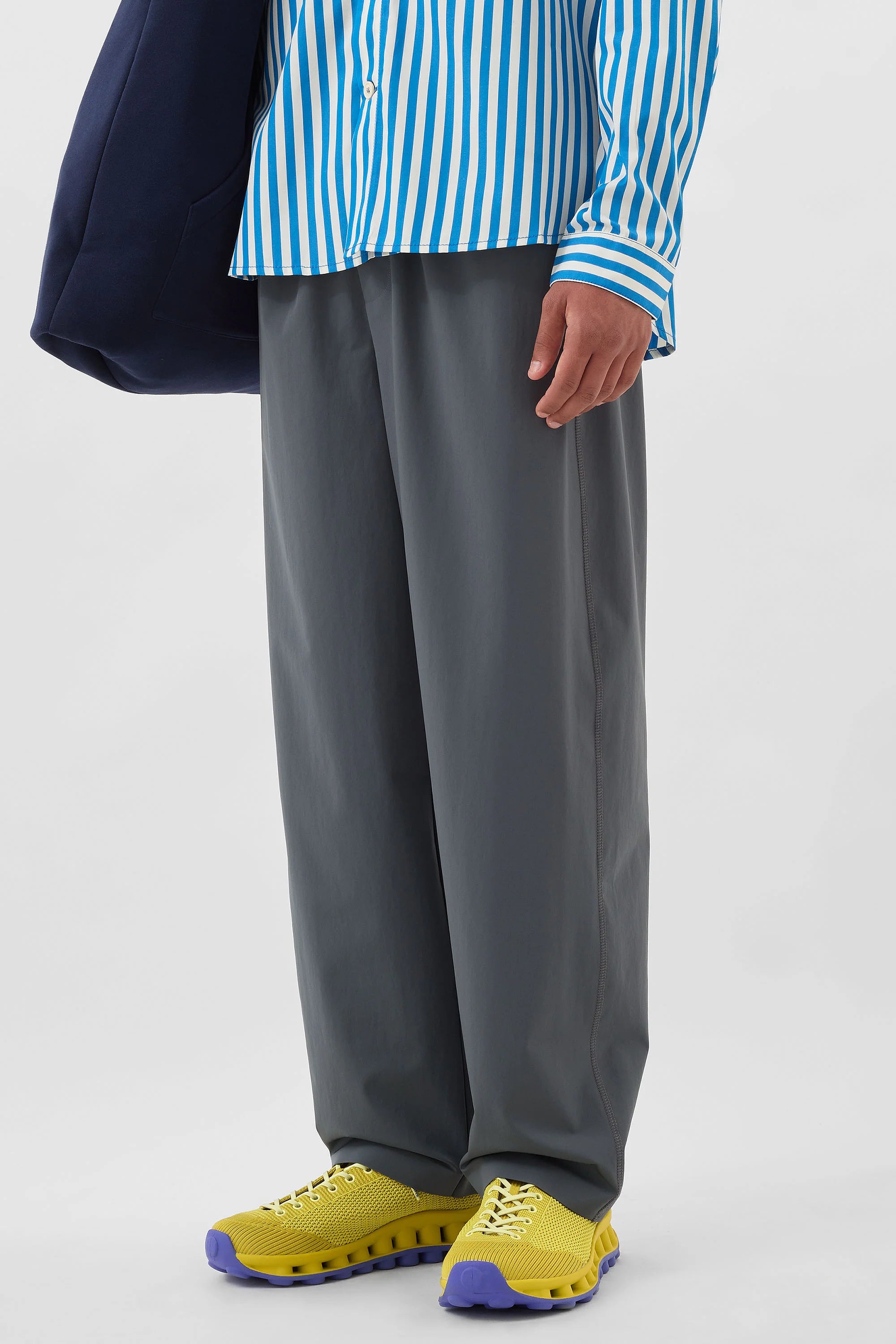 ELASTIC PANTS / grey