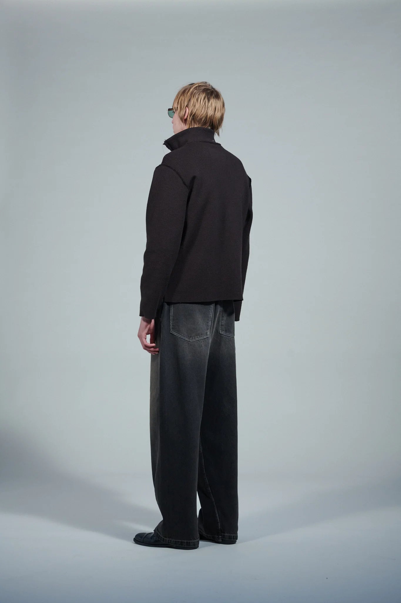 CF.22.15.01.01 WOBBLY JEANS denim faded brown