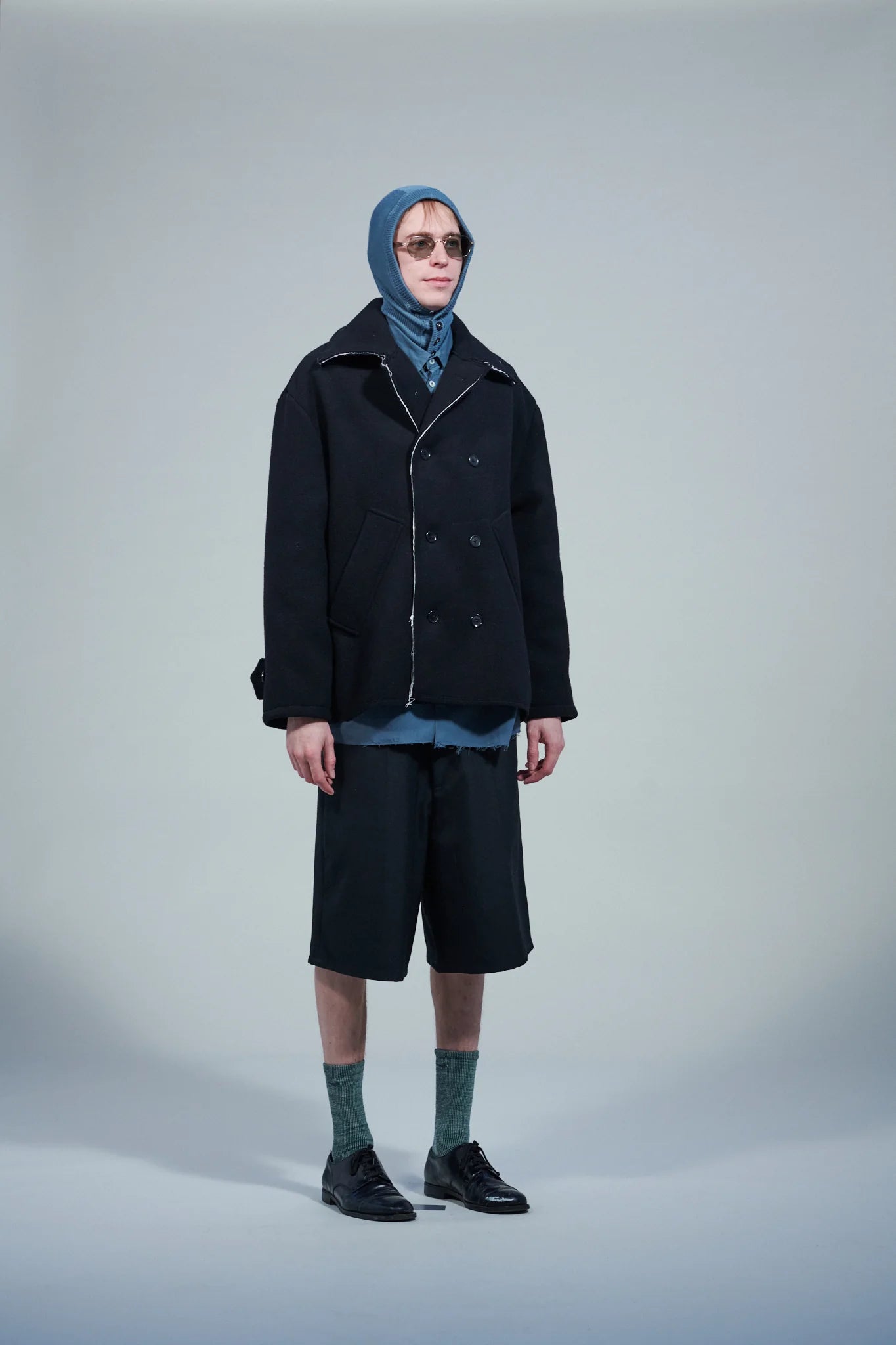 CF.22.10.06.01 PEACOAT SHORT wool felt black