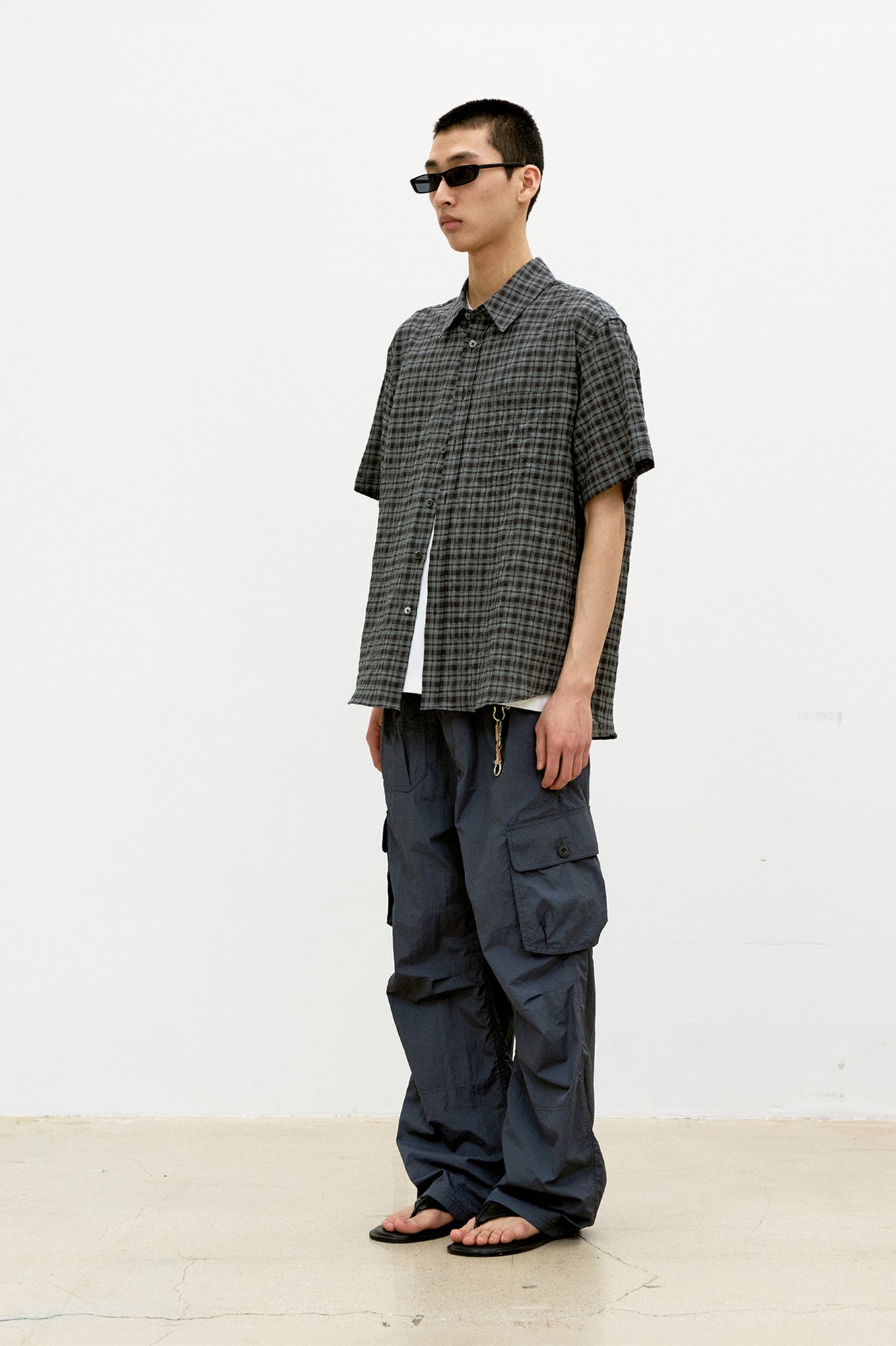 Alternative wrinkle check half shirt (Washed black)
