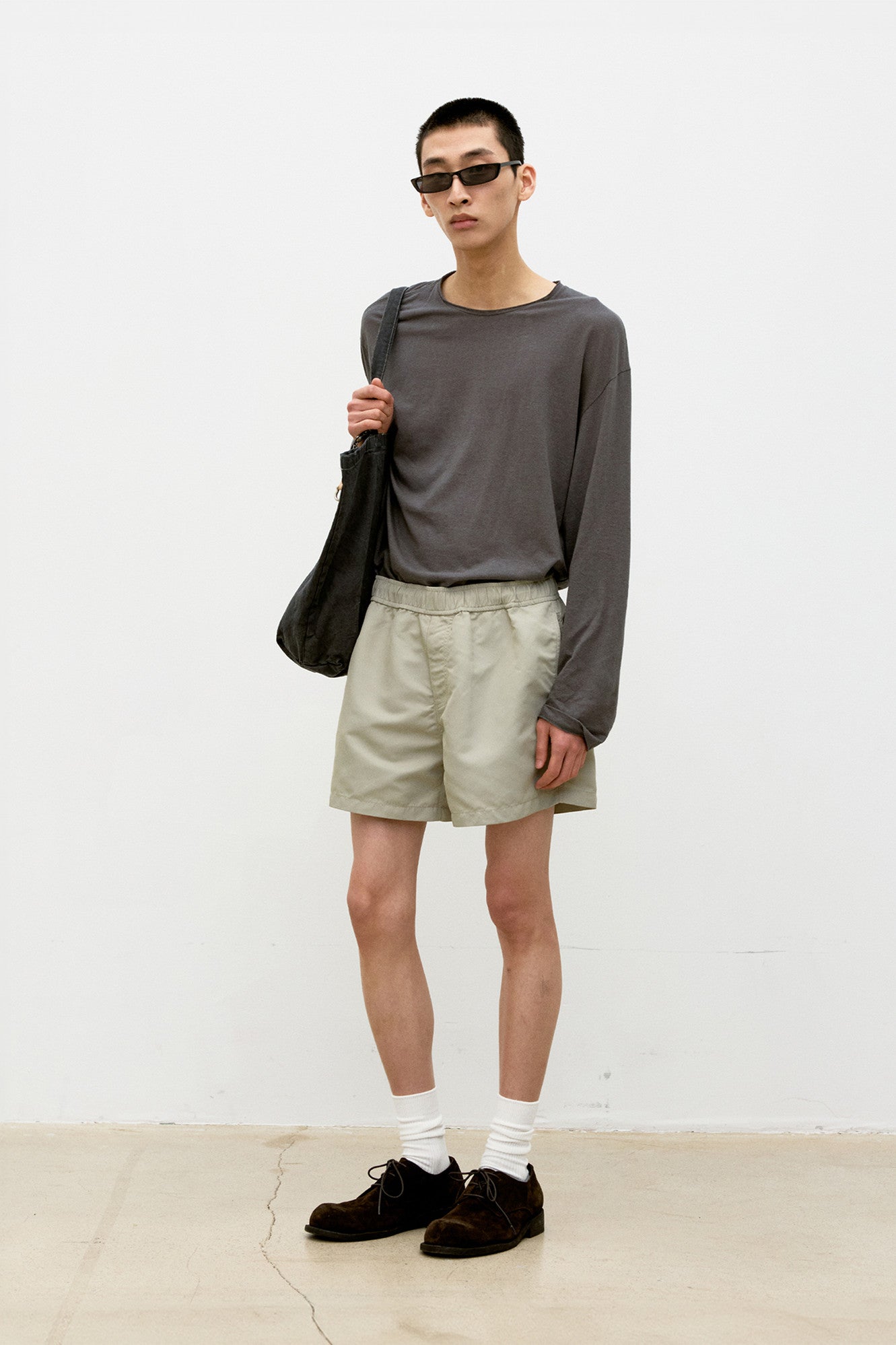 Puckering nylon tech shorts (Beige)