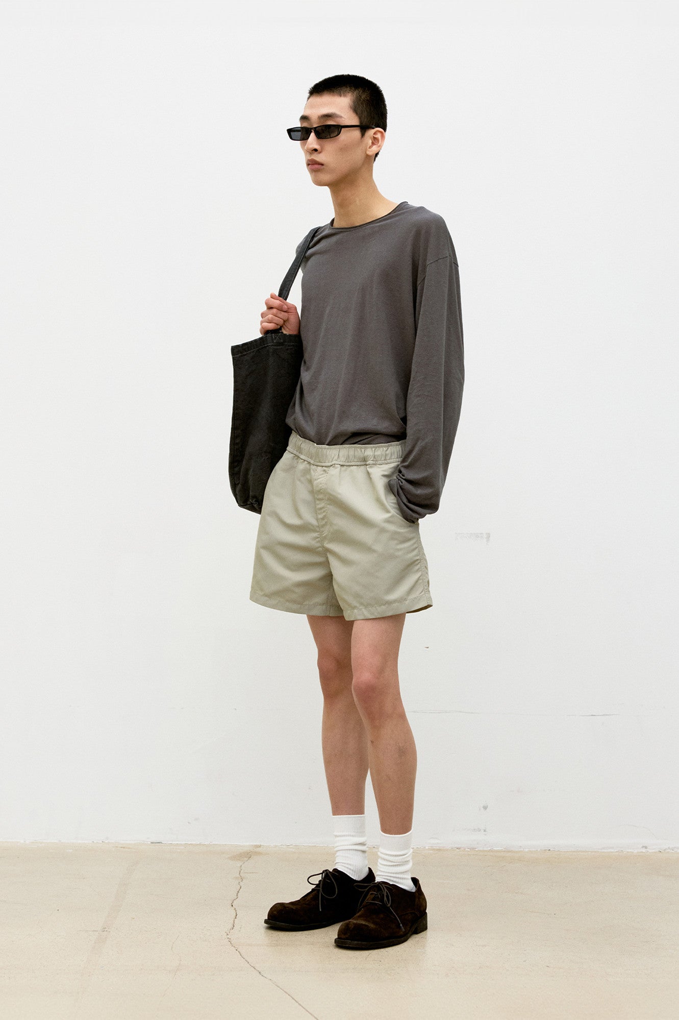 Puckering nylon tech shorts (Beige)